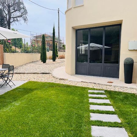 Appartamento 109 Con Giardino Esclusivo لوكا المظهر الخارجي الصورة